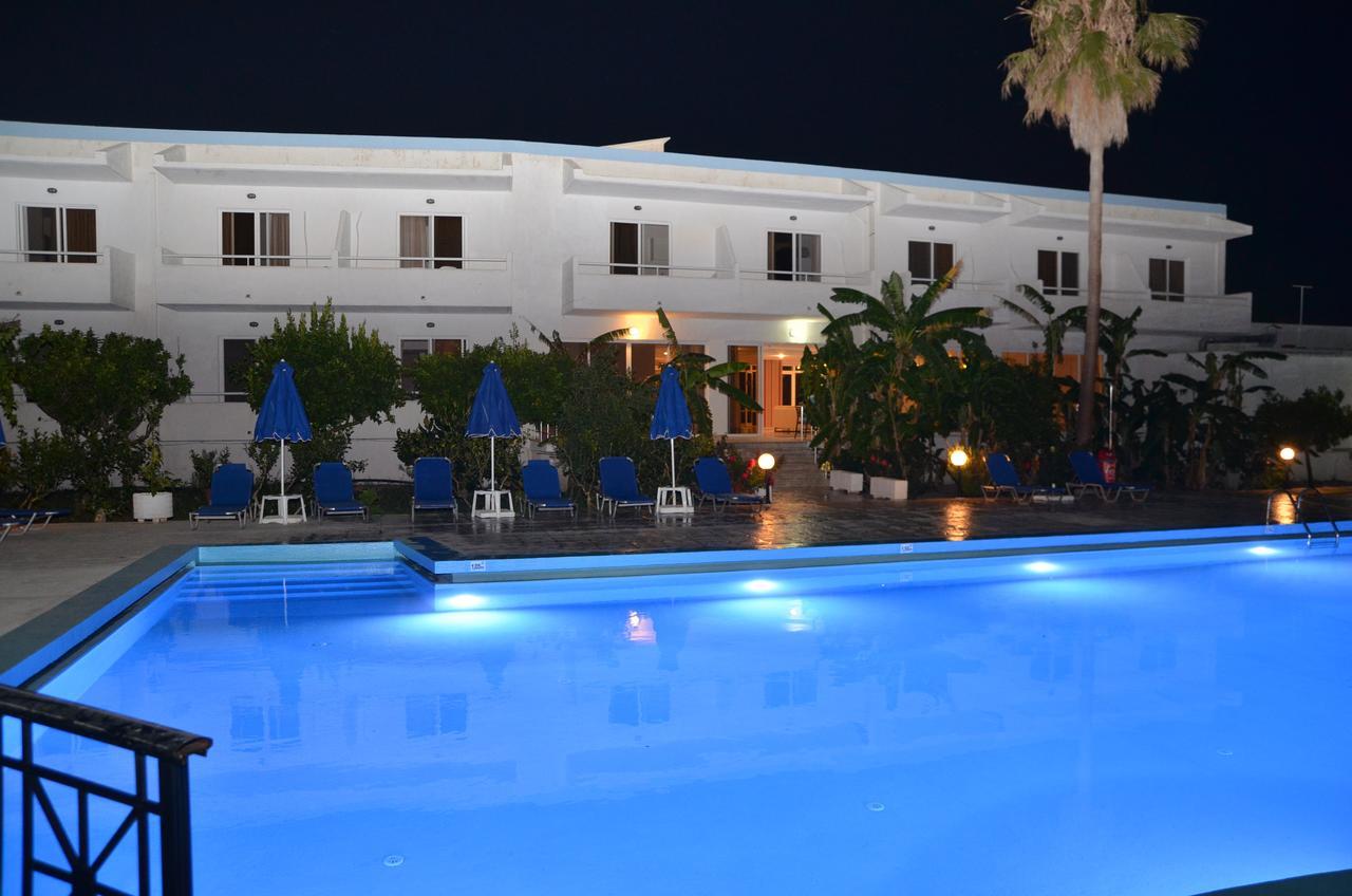 Costa Angela Seaside Resort Exterior photo